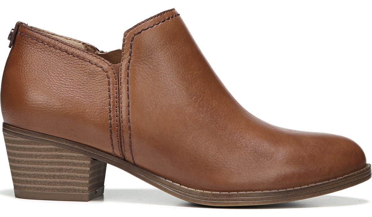 naturalizer zarie saddle tan