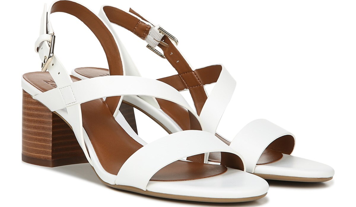 naturalizer sandals sale