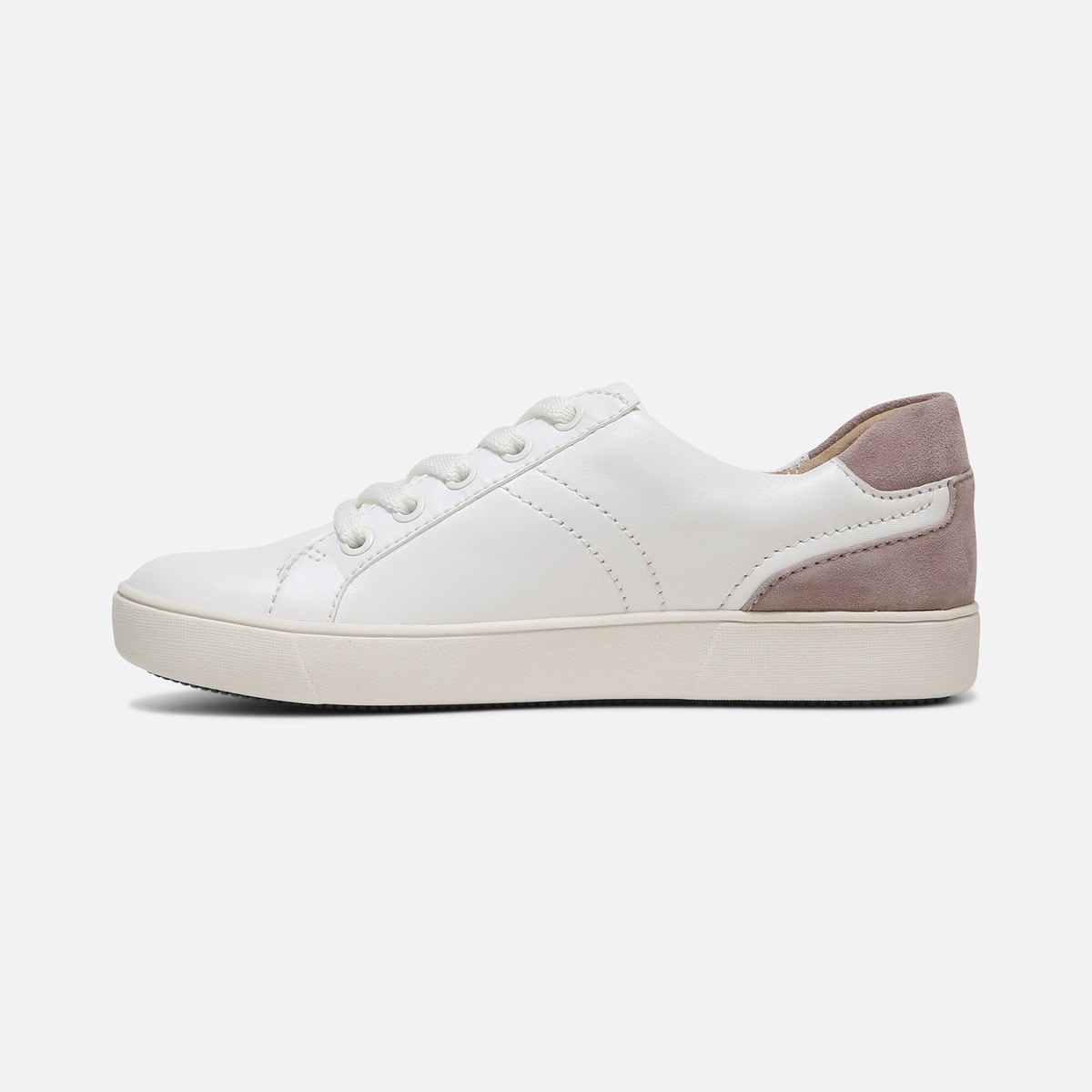 naturalizer tanner sneaker