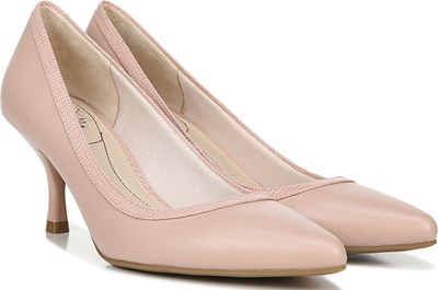 naturalizer outlet online