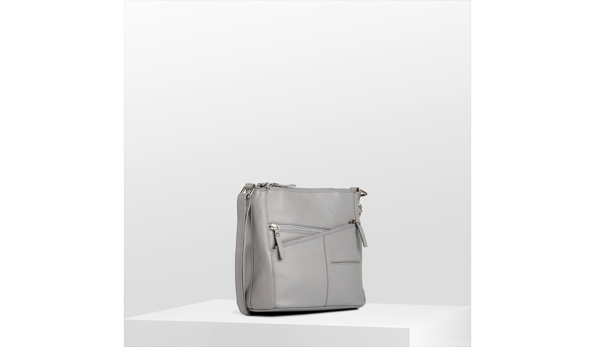 naturalizer handbags canada
