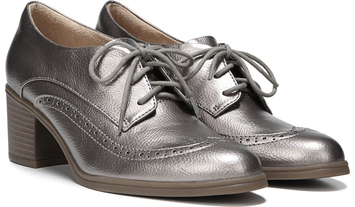 naturalizer shoes silver