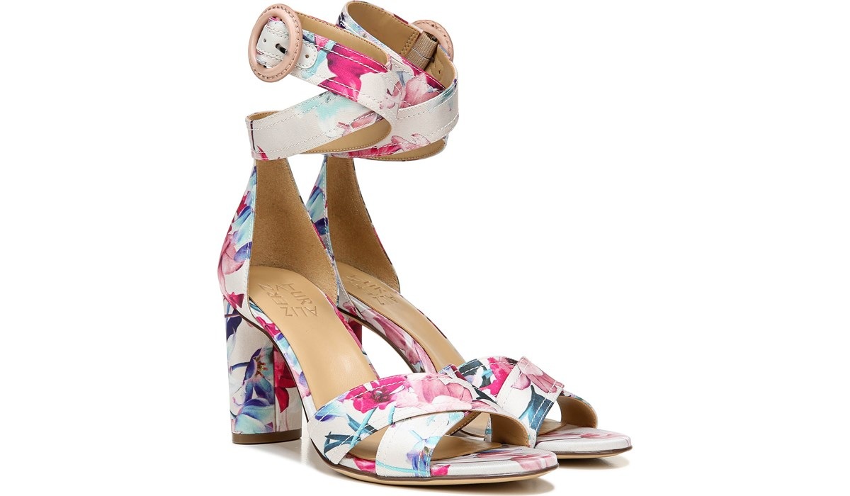 naturalizer pink sandals
