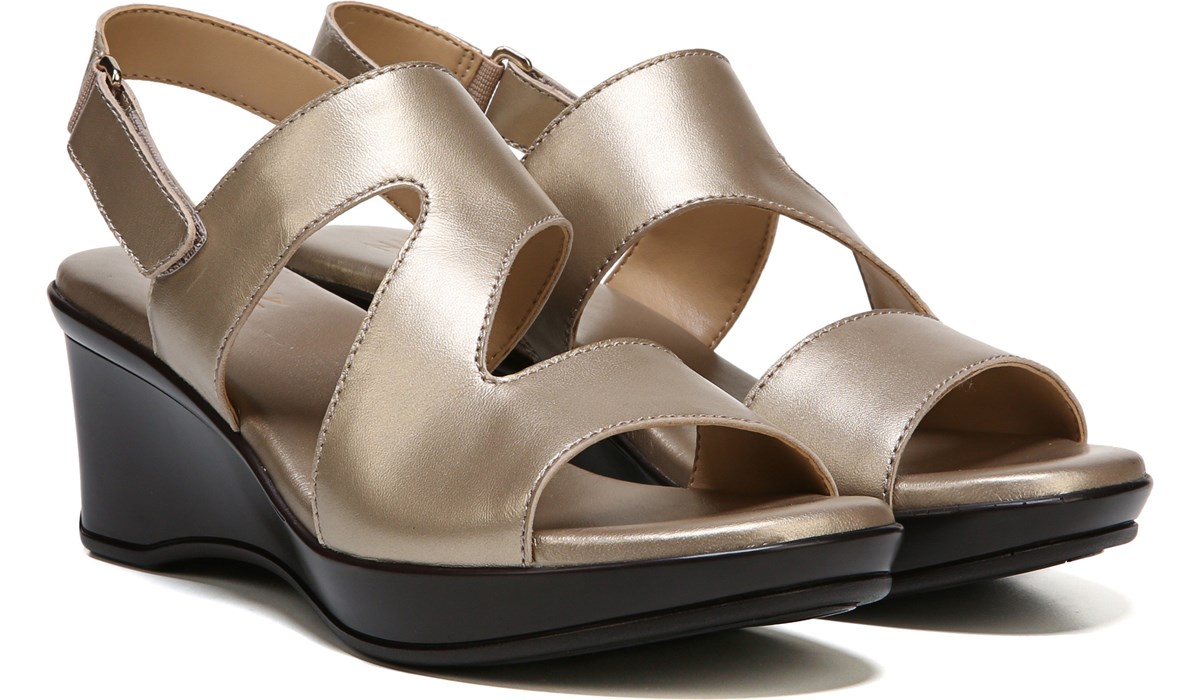 naturalizer valerie wedge sandal