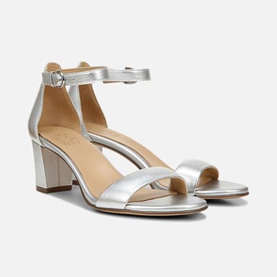 Women's Narrow Sandals | Naturalizer.com