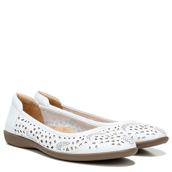 naturalizer felicite flat