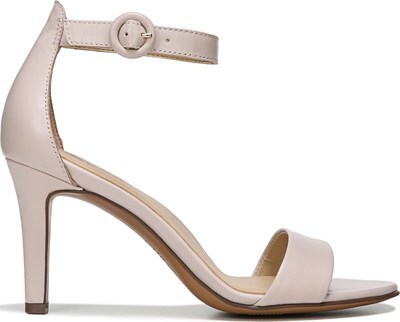 naturalizer kinsley red