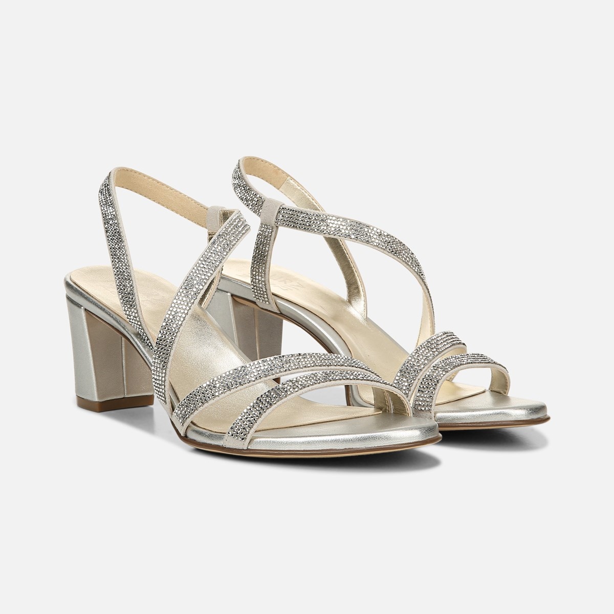 naturalizer wide sandals