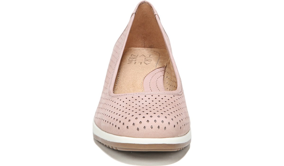 naturalizer betina shoes