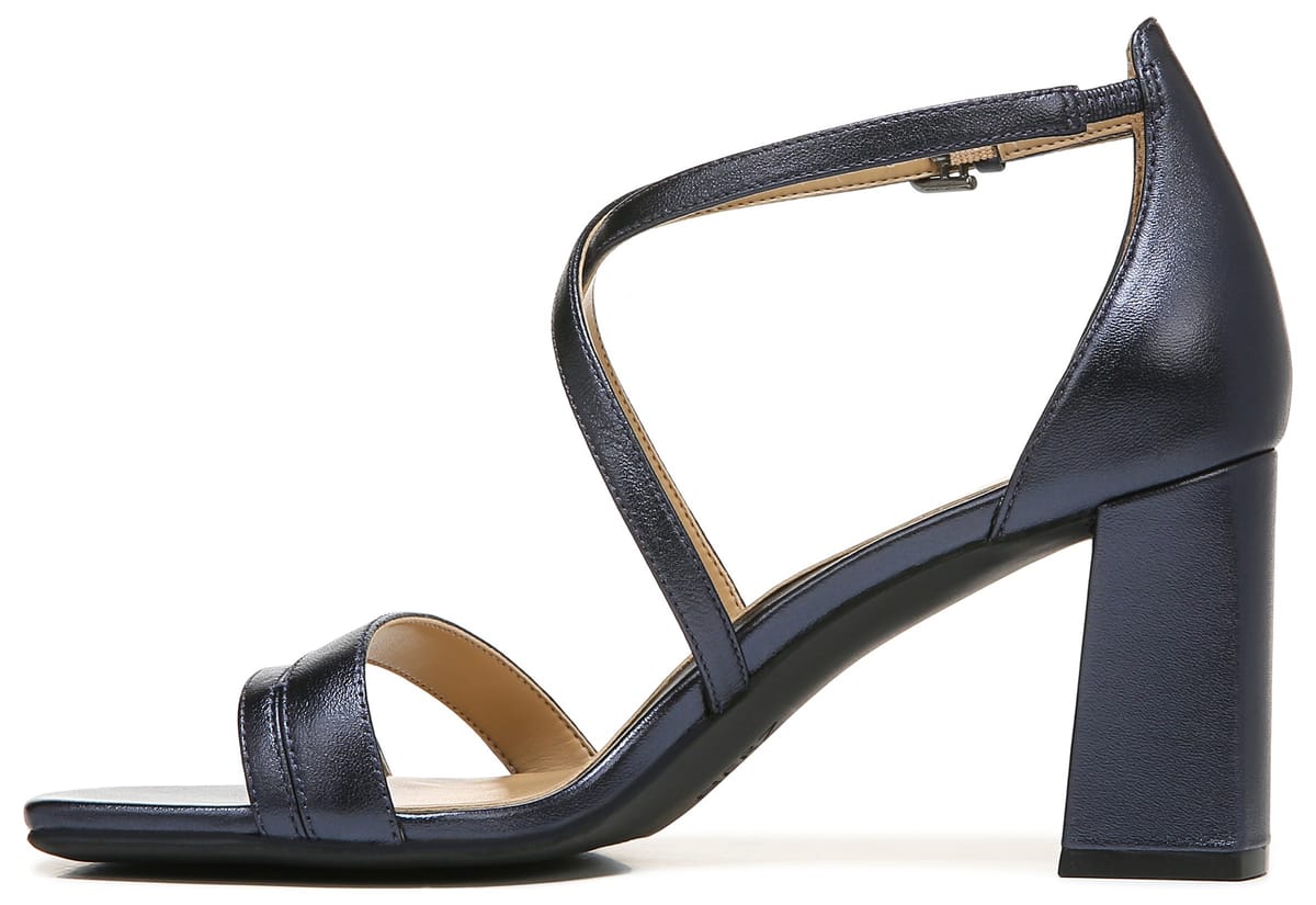 naturalizer dressy sandals