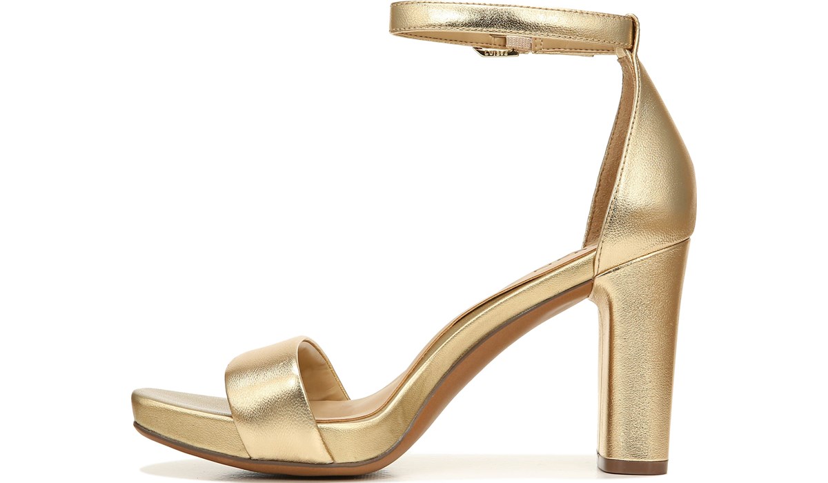 naturalizer joy sandal