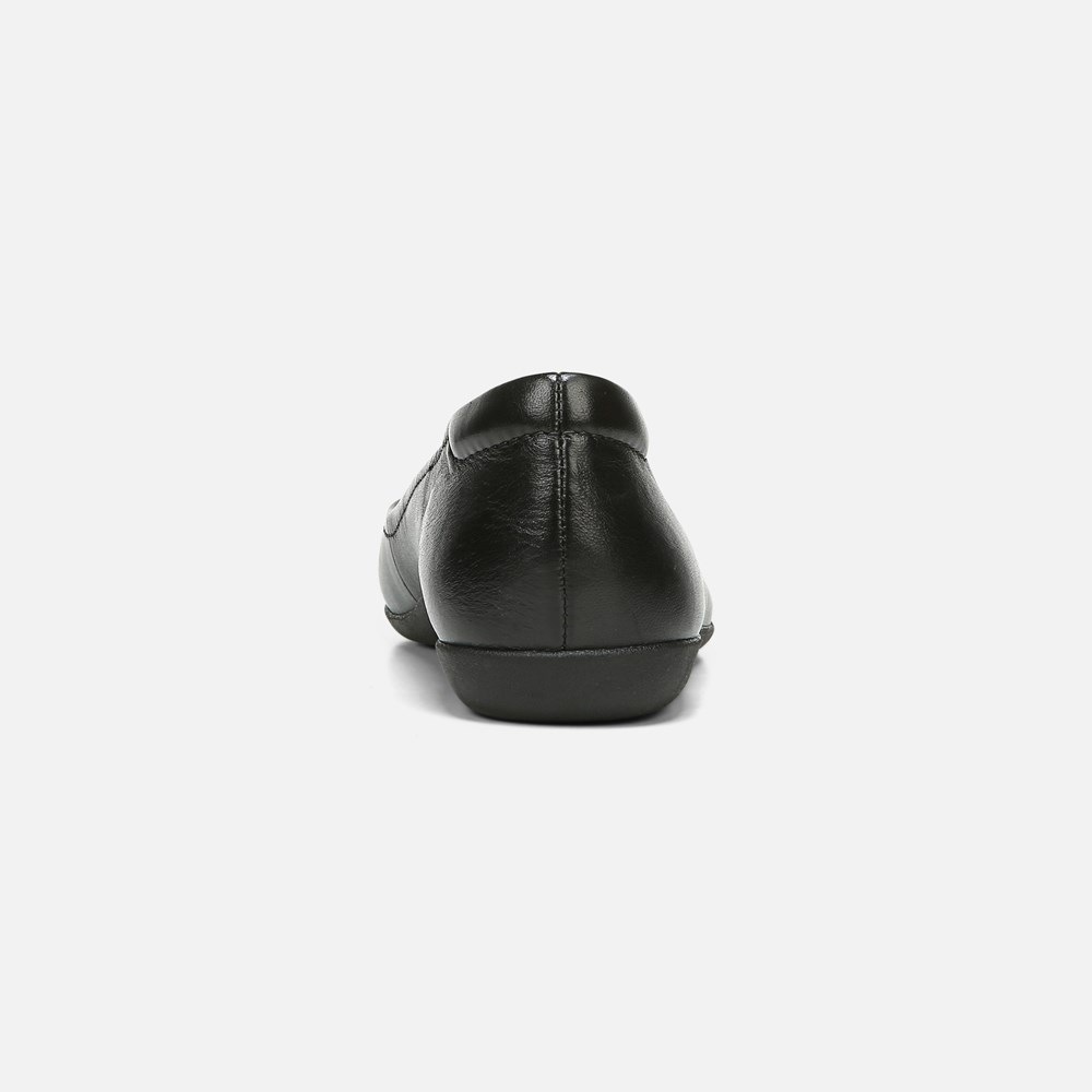 Vivienne Flat
