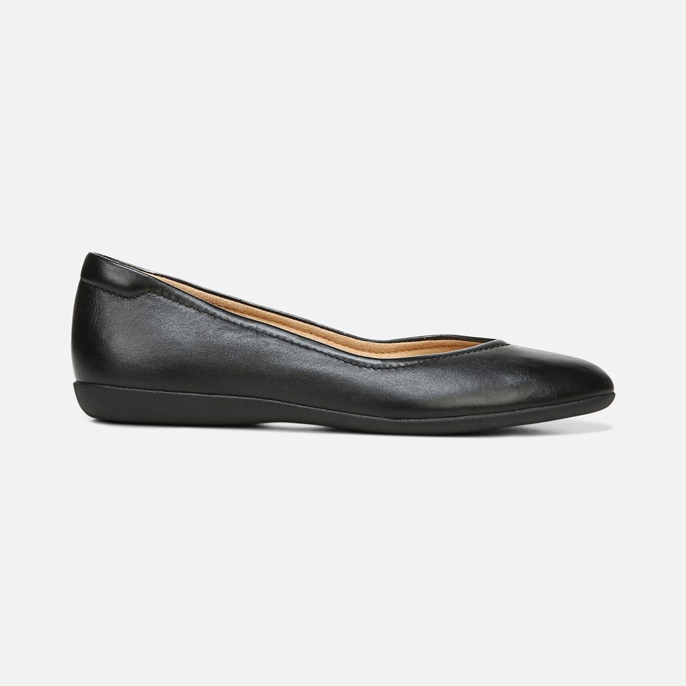 Vivienne Flat