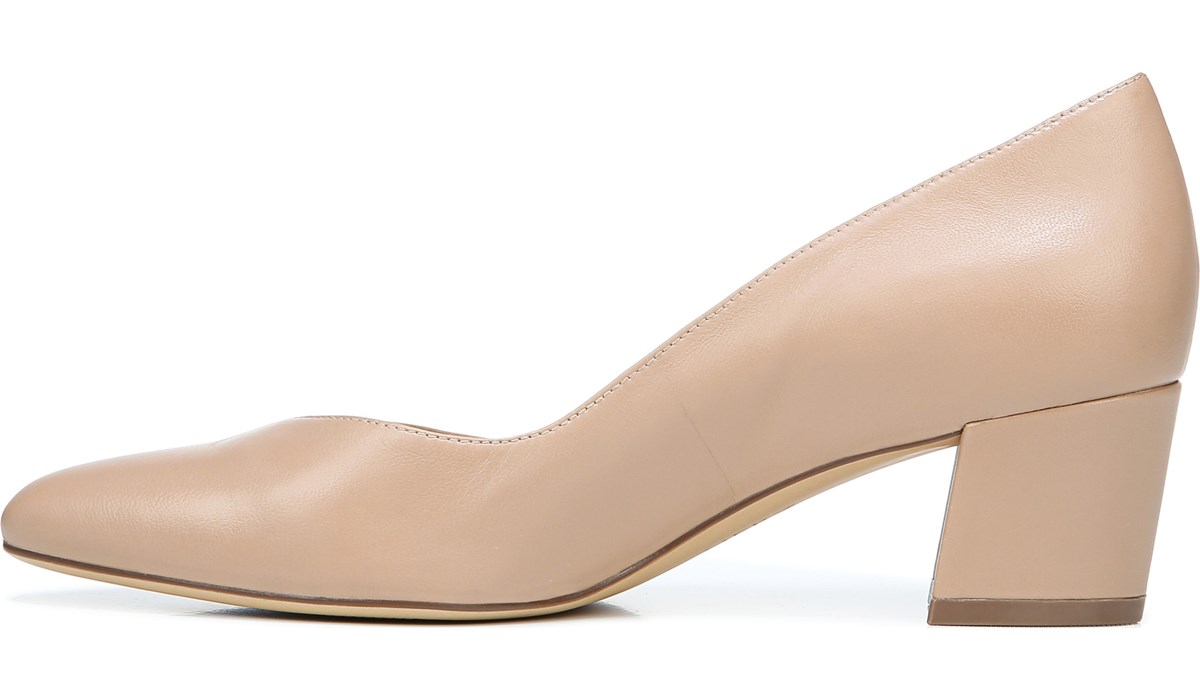 mali pointed toe pump