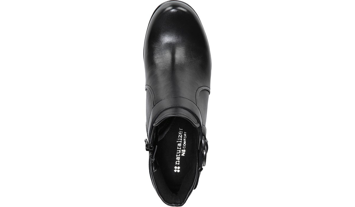 naturalizer elisa ankle boot