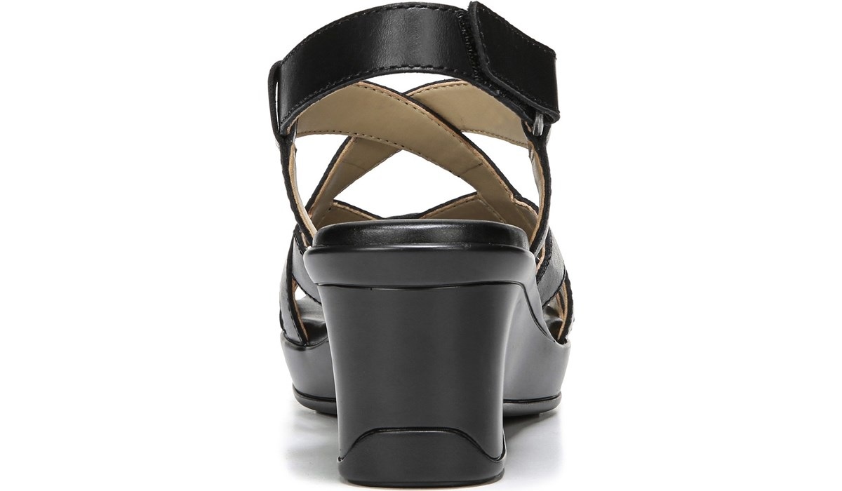 naturalizer vivian wedge sandals