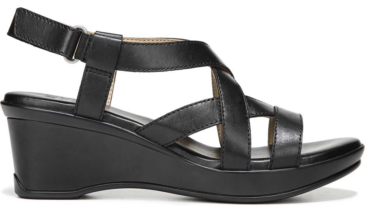 naturalizer vivian wedge sandals