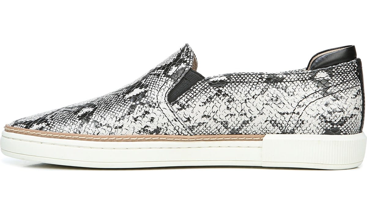 naturalizer jade slip on sneakers