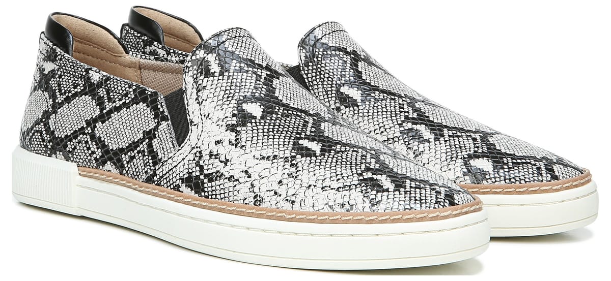 naturalizer jade slip on sneakers