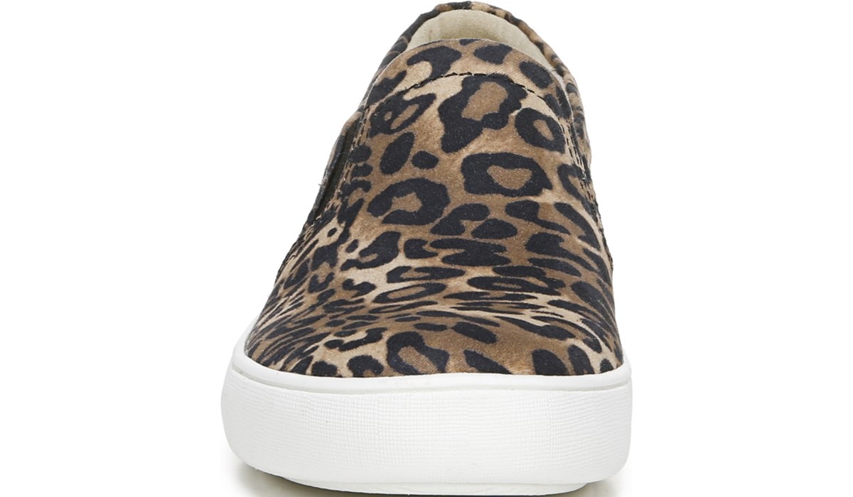 naturalizer marianne animal print
