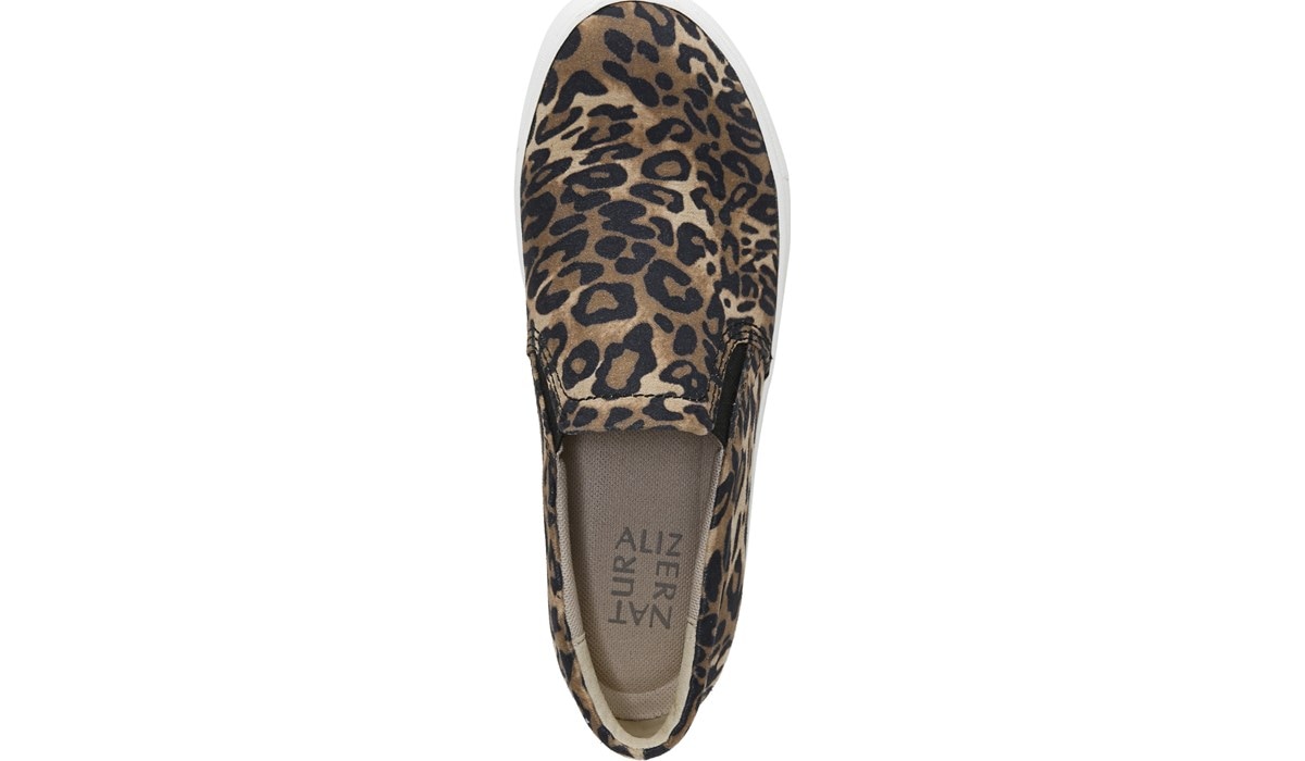 naturalizer marianne animal print