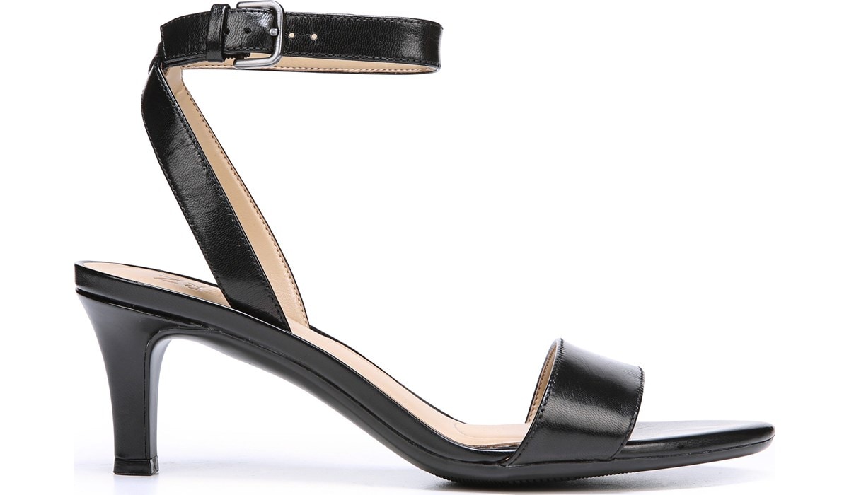 naturalizer tinda black