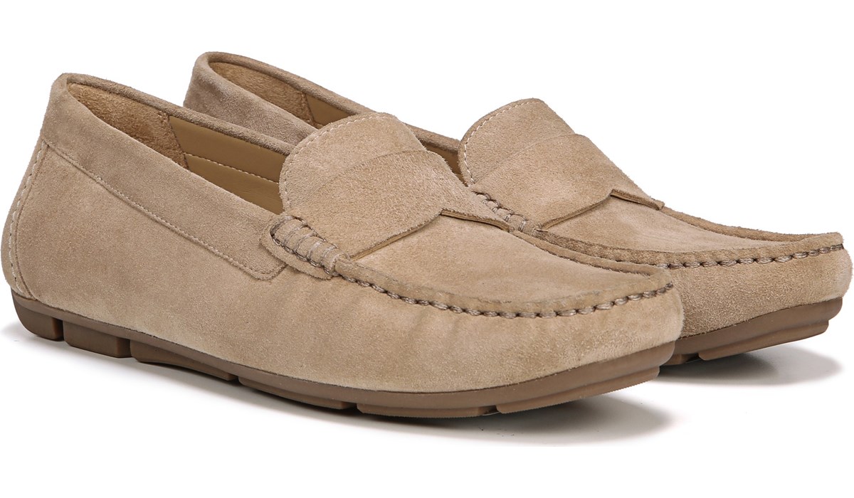 naturalizer suede shoes