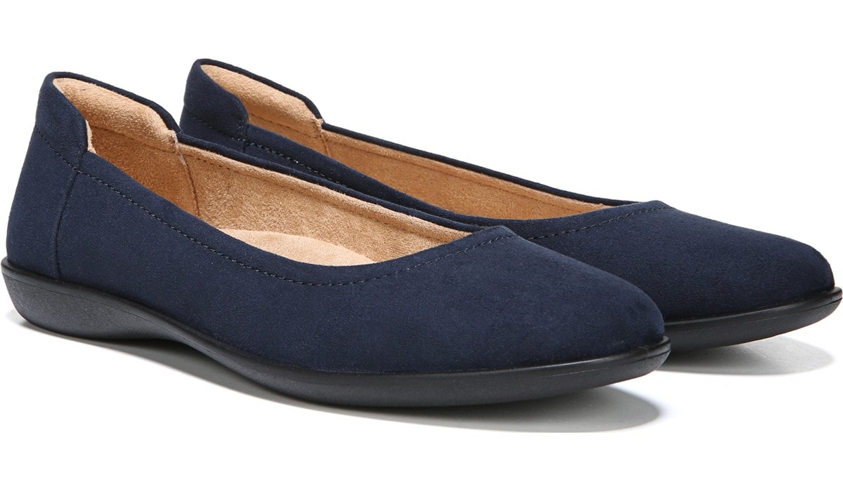 Naturalizer Flexy in Navy Fabric Flats 
