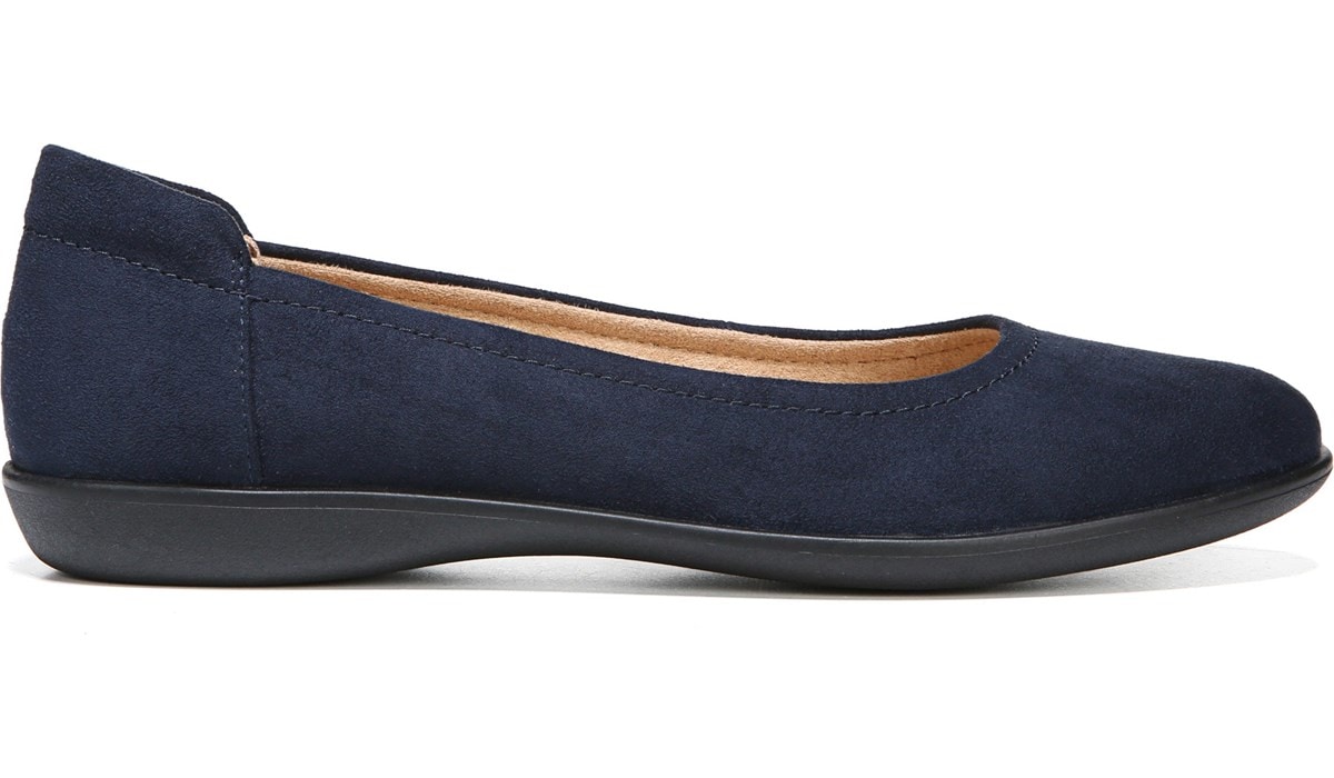 naturalizer flexy flats navy