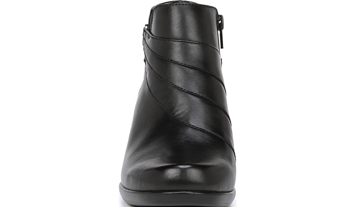 naturalizer emilia bootie