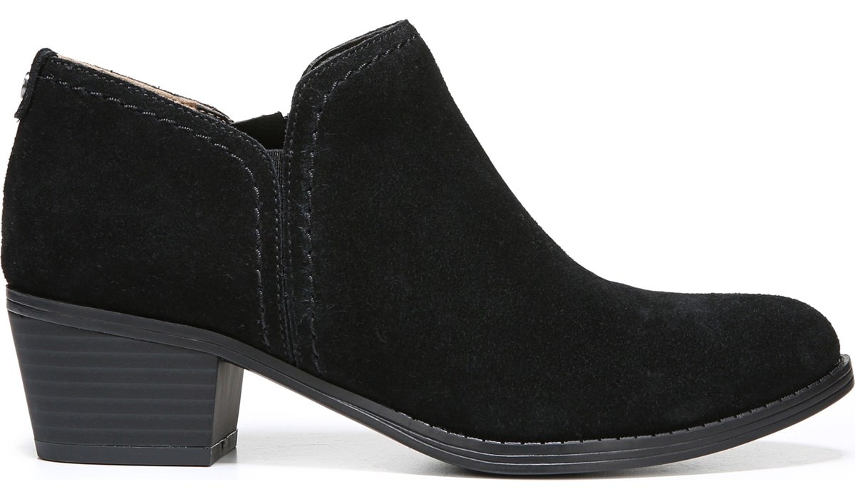 naturalizer zarie suede ankle boots
