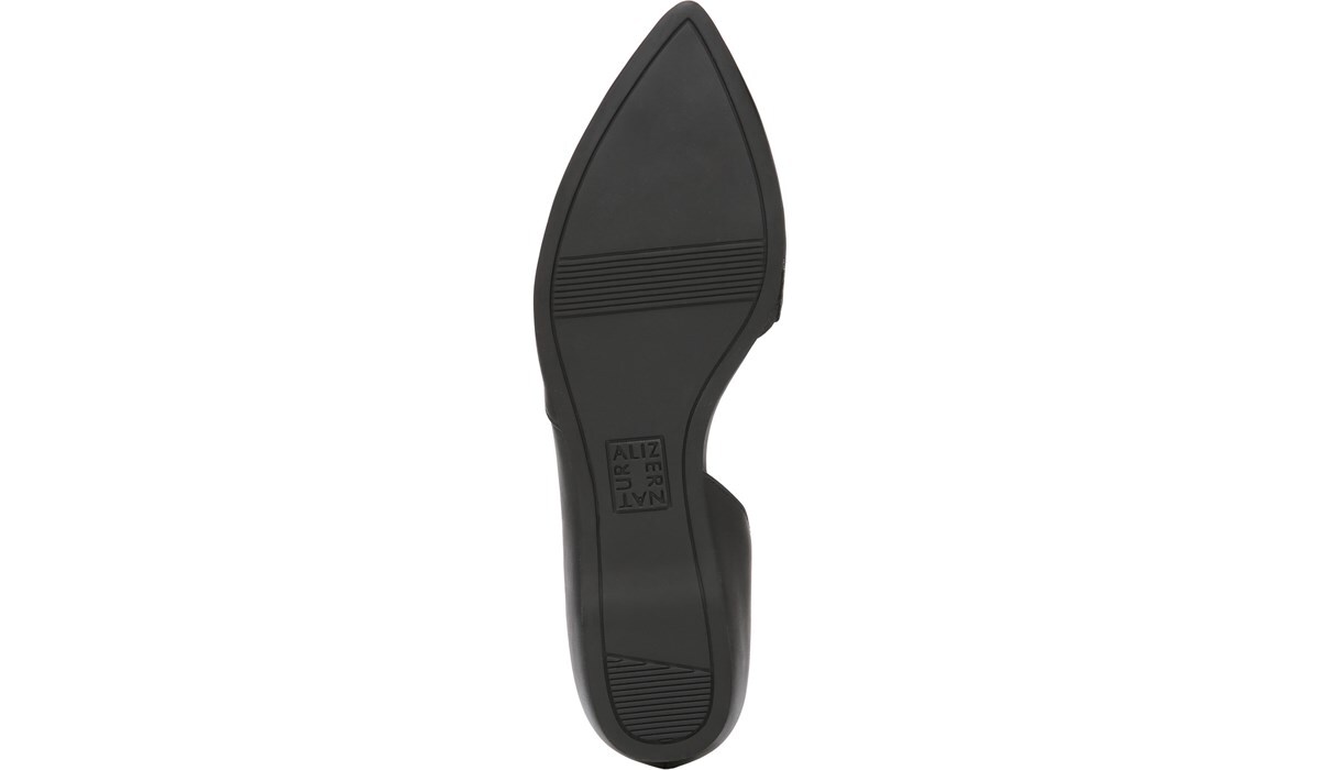 naturalizer tamara flat black