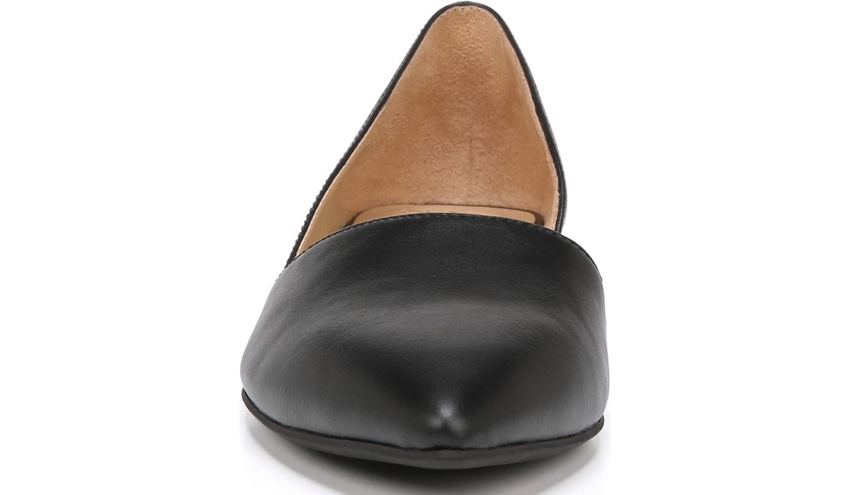 naturalizer tamara flat black