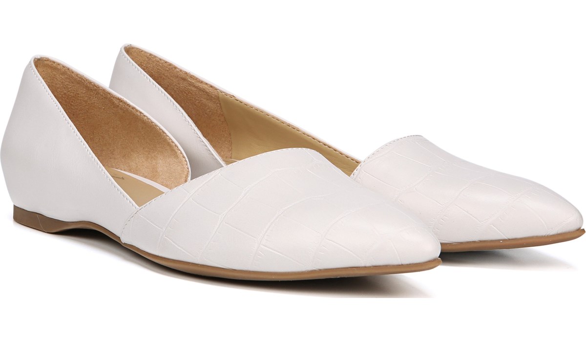 naturalizer tamara flat