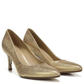 naturalizer gold shoes