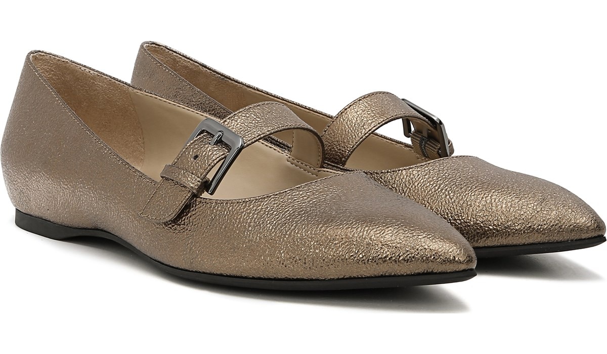valentino stud flats