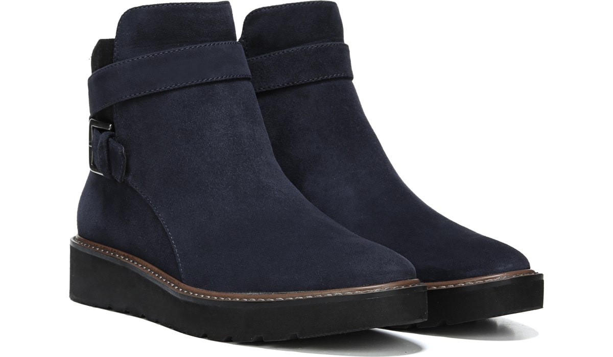 Naturalizer Aster in Inky Navy Suede 