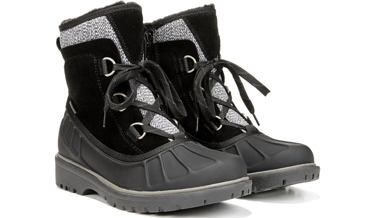 naturalizer ladies boots