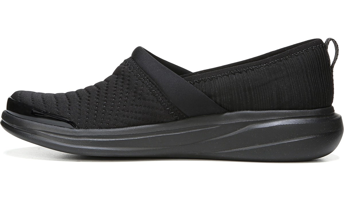 bzees coco slip on
