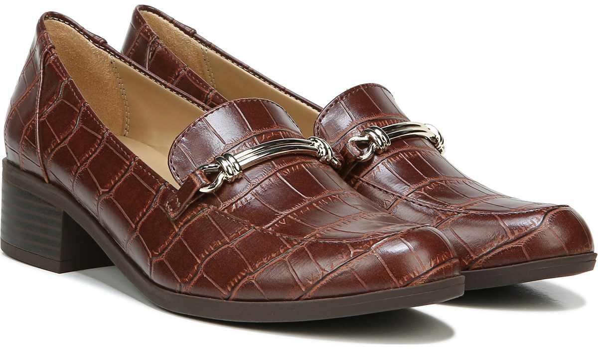naturalizer dress flats