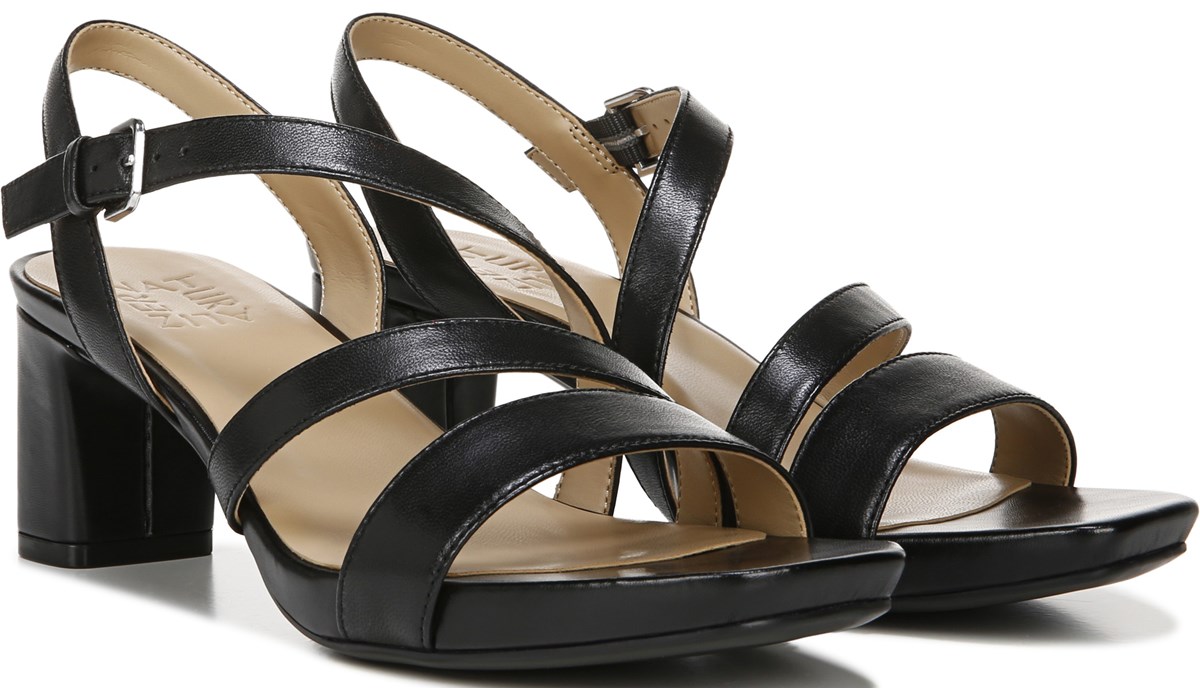 naturalizer strappy sandals