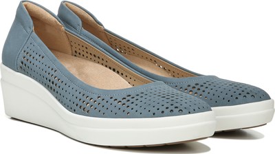 naturalizer snowy slip on wedge