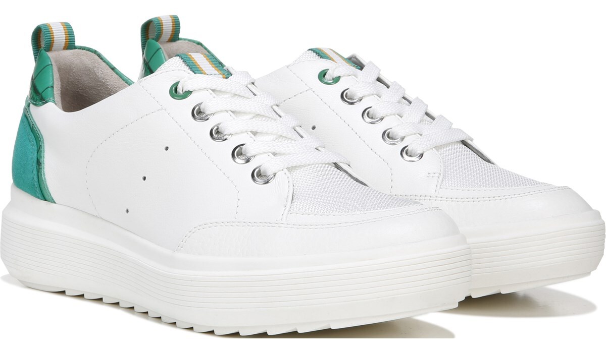 naturalizer white tennis shoes