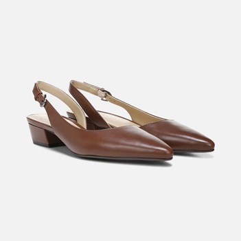 Naturalizer Banks Pointed Toe Flat Womens Flats