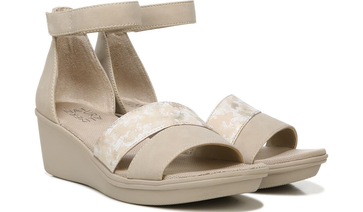 naturalizer wedges