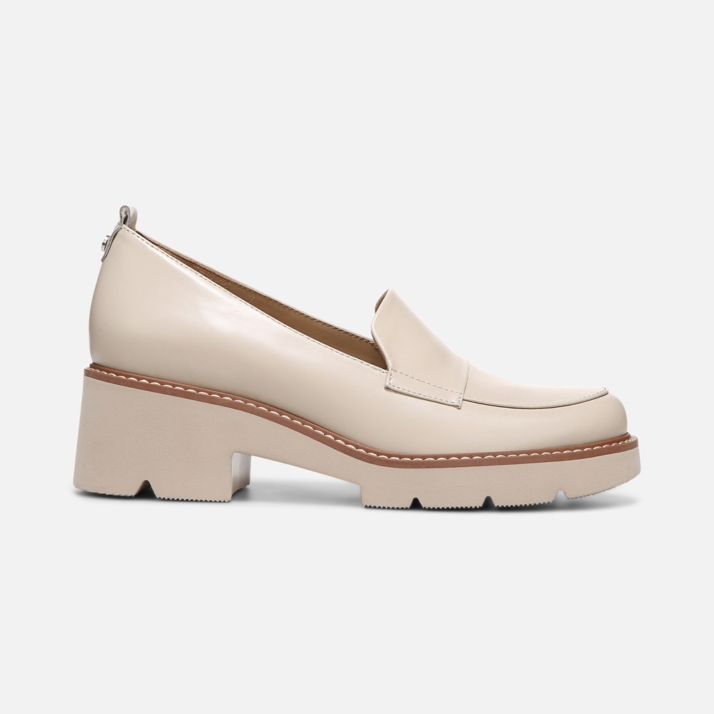 Darry Lug Sole Loafer - Right