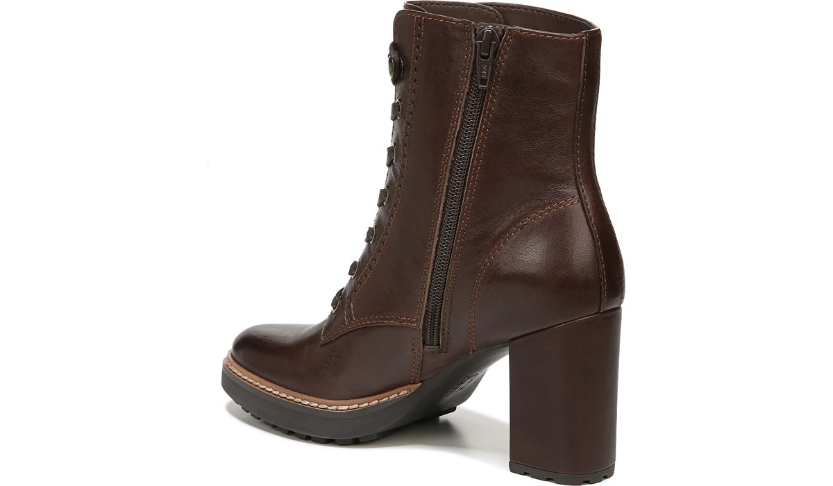 Naturalizer callie lace up boot outlet