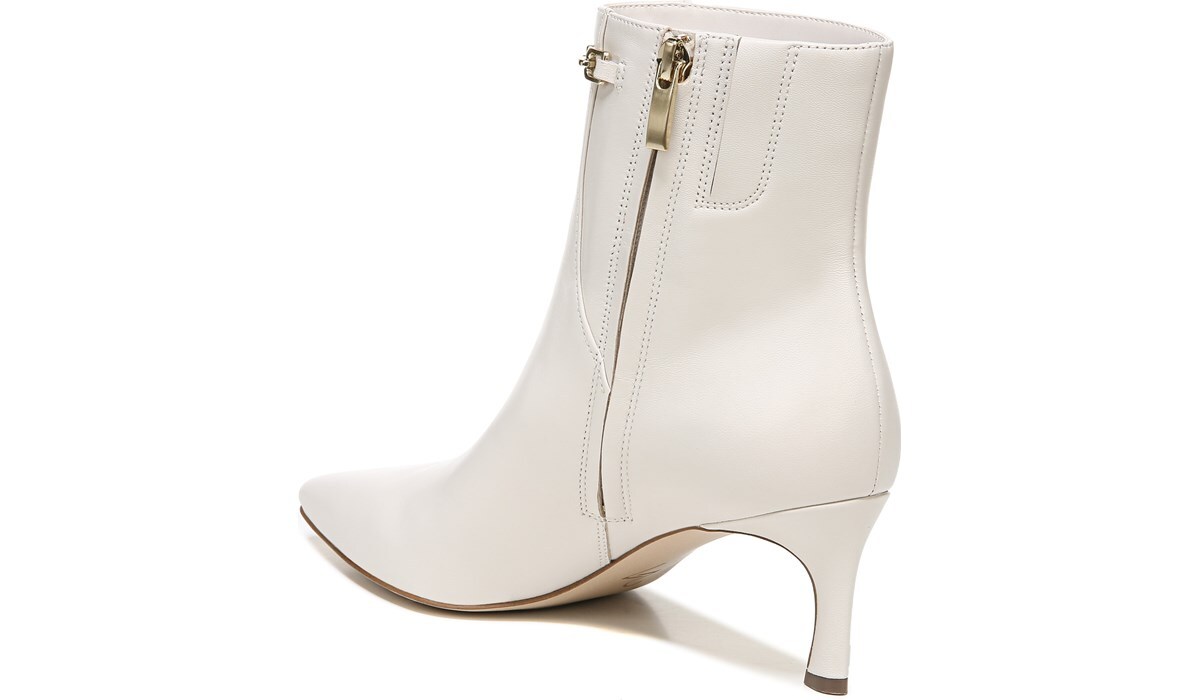 naturalizer frida bootie