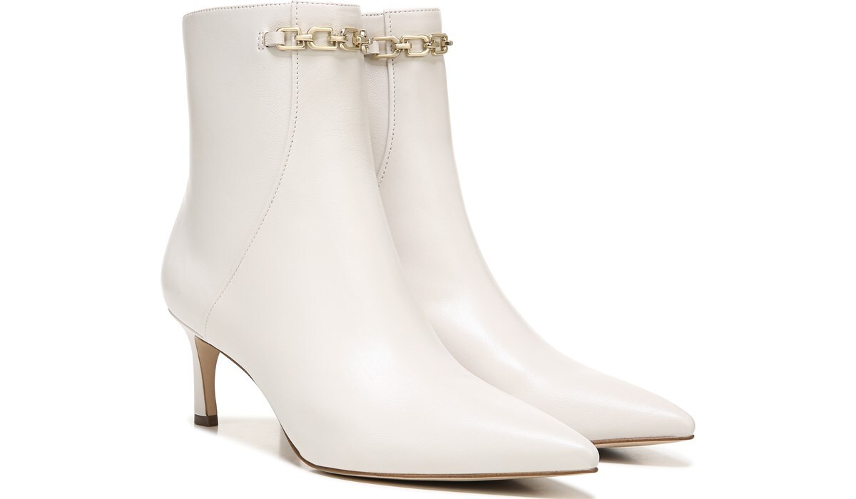 naturalizer frida bootie