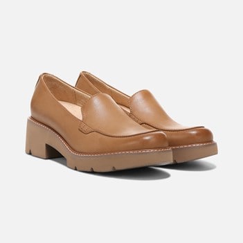 Naturalizer Cabaret Loafer Womens Flats